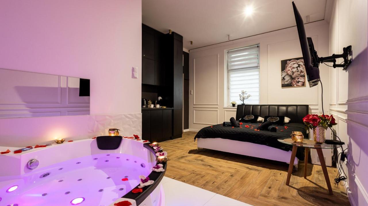 Zamoyskiego Jacuzzi Apartment クラクフ エクステリア 写真