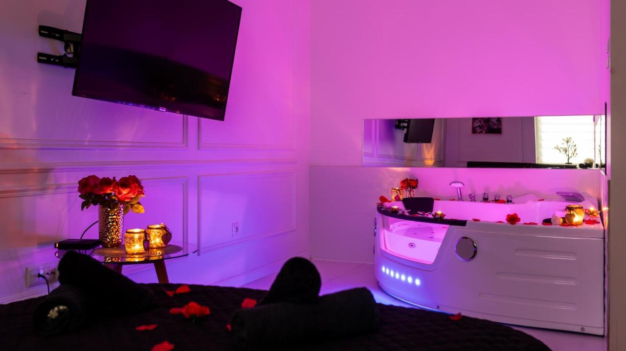 Zamoyskiego Jacuzzi Apartment クラクフ エクステリア 写真