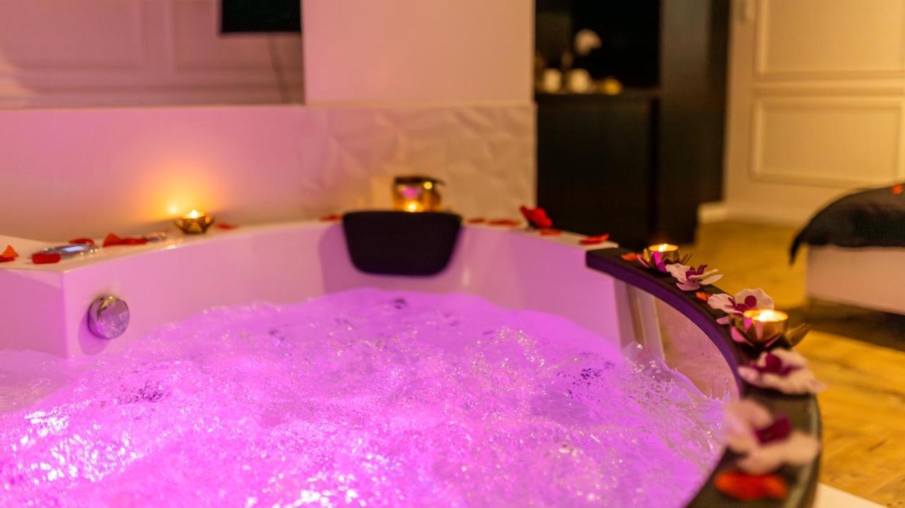 Zamoyskiego Jacuzzi Apartment クラクフ エクステリア 写真
